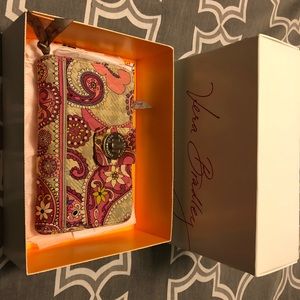 *SOLD* Used Vera Bradley wallet